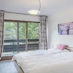 Le Panoramic 2*